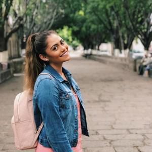 Meet your Posher, Jessica